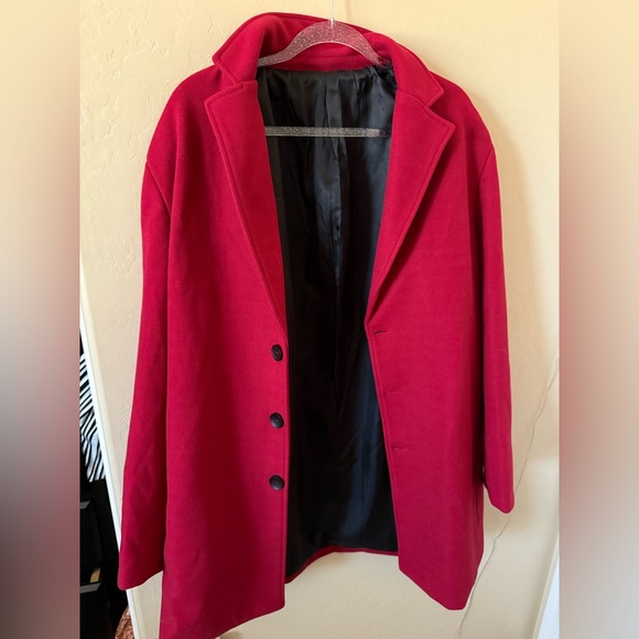 Men’s red trench coat - Picture 1 of 2